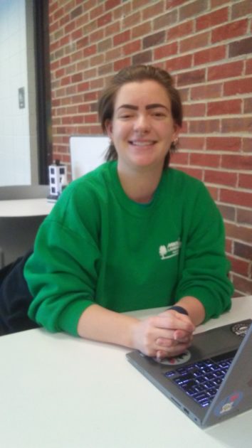 Emily Simonton, senior biology major and peer tutor