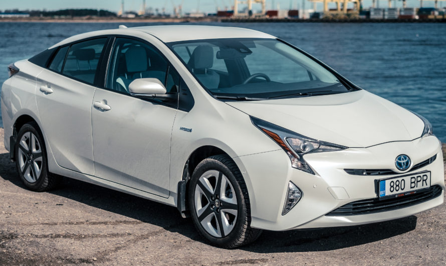 Stop Hating on the TOYOTA PRIUS