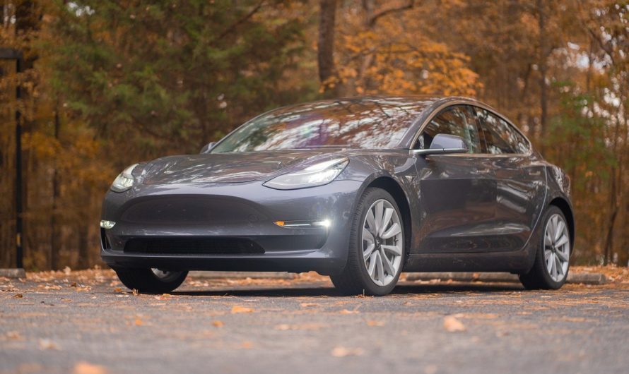 Tesla isn’t Worth the Hype: Here’s Why